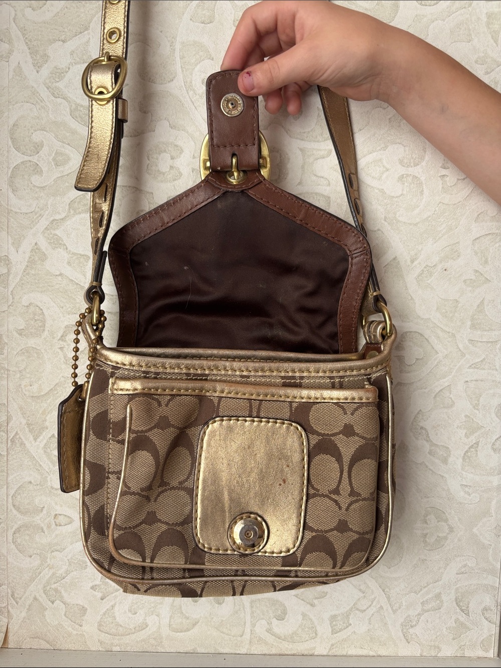 Coach Metallic Gold Leather Trim Signature Brown Canvas Crossbody - Picture 4 of 7